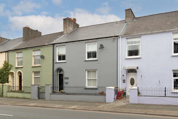 London Road, Pembroke Dock, SA72 6DU