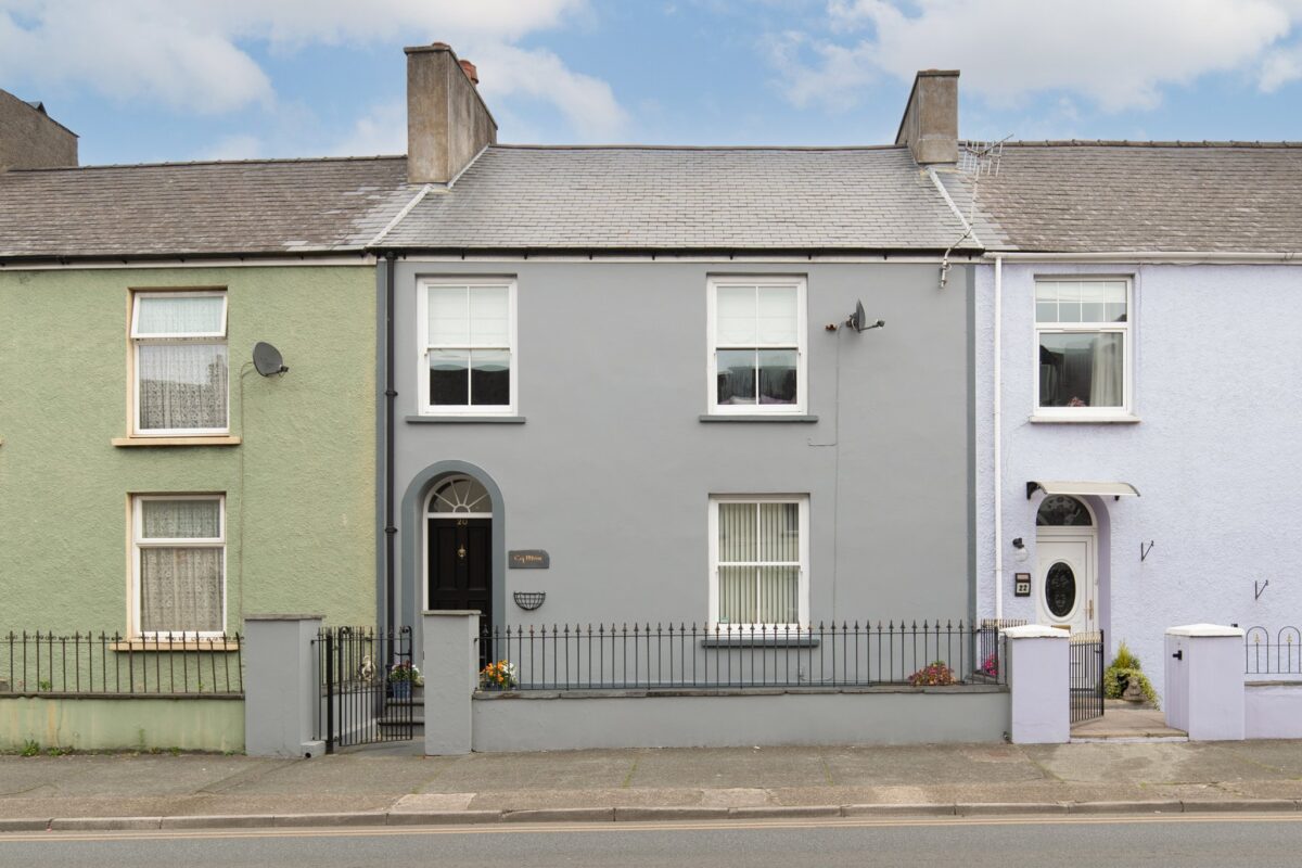 London Road, Pembroke Dock, SA72 6DU