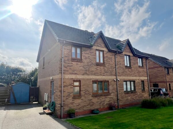 Honeyborough Grove, Milford Haven, SA73 1TQ