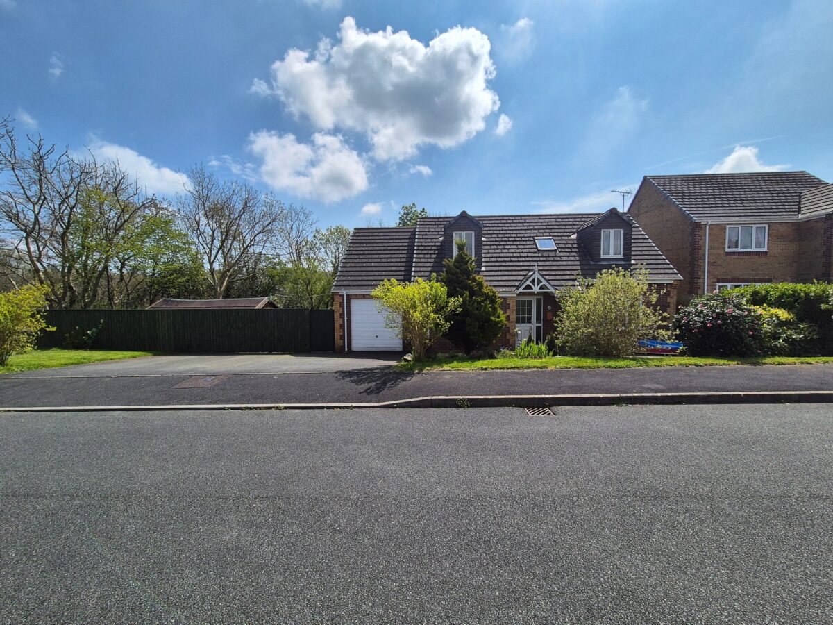 Fair Oakes, Haverfordwest, SA61 1EE