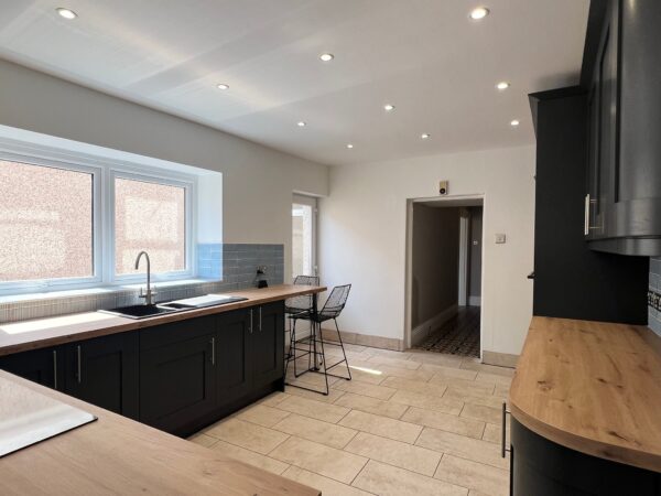 Park Street, Pembroke Dock, SA72 6BL