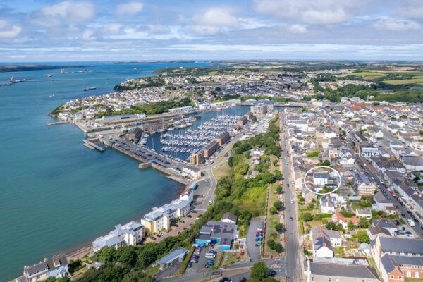 Francis Street, Milford Haven, SA73 2DF