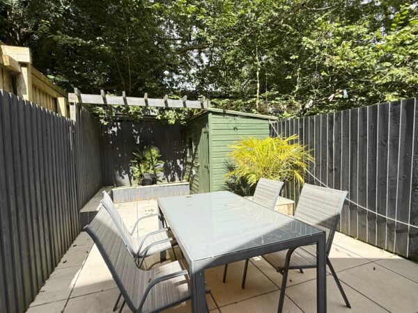 School Gardens, Pembroke Dock, SA72 6SS