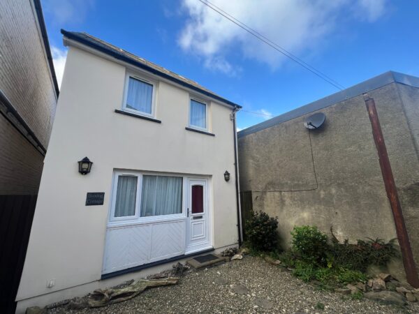 Brodog Lane, Fishguard, SA65 9NR