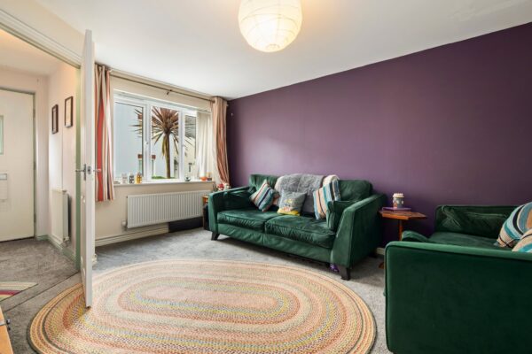 Sunningdale Drive, Milford Haven, SA73 3SA