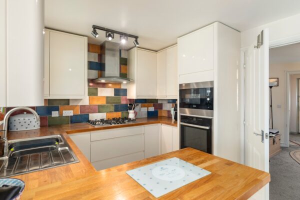 Sunningdale Drive, Milford Haven, SA73 3SA