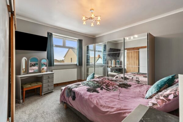 St Clements Road, Milford Haven, SA73 1SH