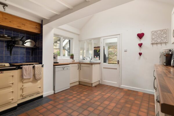 St Brides Hill, Saundersfoot, SA69 9NU