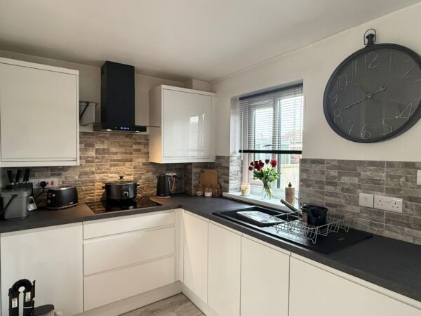 Devonshire Road, Pembroke Dock, SA72 6EE