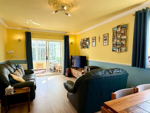 Oakfield Drive, Kilgetty, SA68 0UD