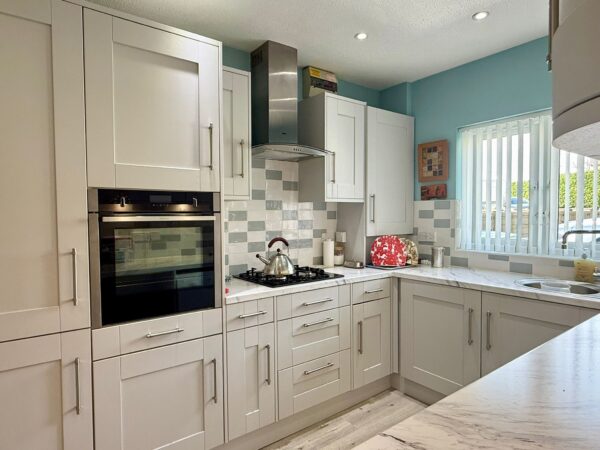 Oakfield Drive, Kilgetty, SA68 0UD