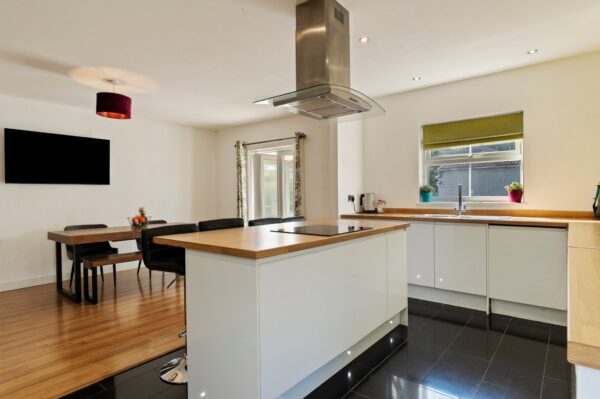 Lamborough Crescent, Clarbeston Road, SA63 4UZ