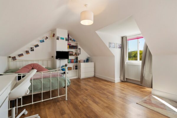 Lamborough Crescent, Clarbeston Road, SA63 4UZ