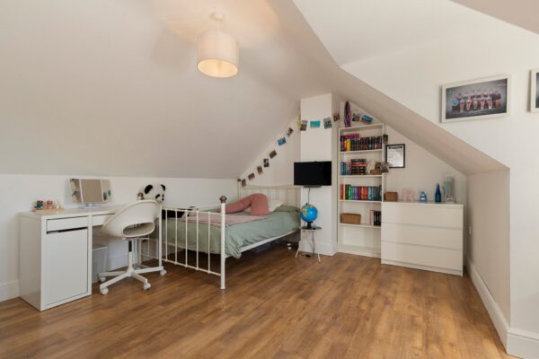 Lamborough Crescent, Clarbeston Road, SA63 4UZ