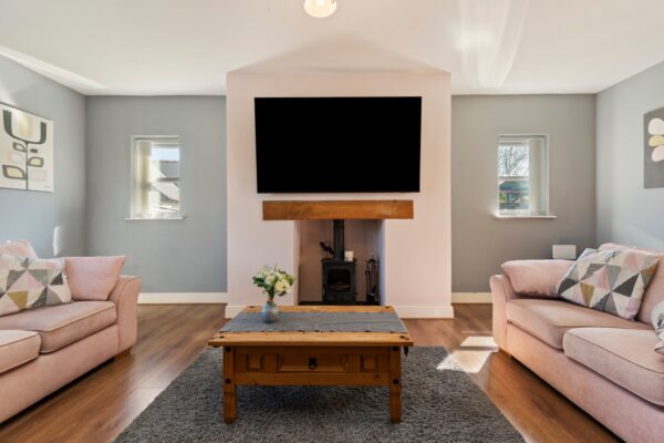 Lamborough Crescent, Clarbeston Road, SA63 4UZ
