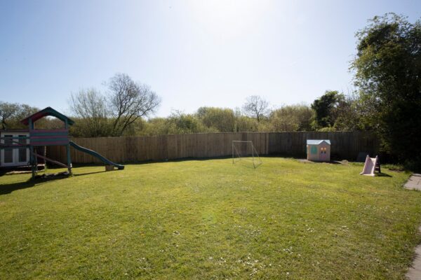 Lamborough Crescent, Clarbeston Road, SA63 4UZ