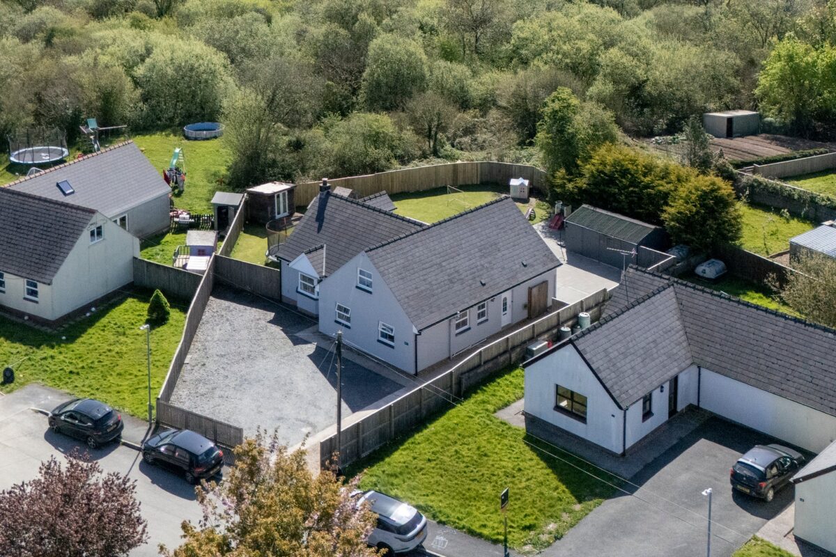 Lamborough Crescent, Clarbeston Road, SA63 4UZ