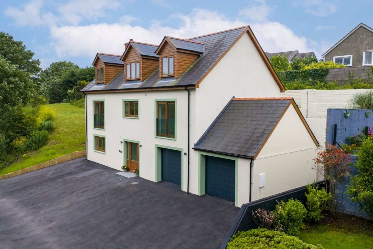 Milford Haven, SA73 3QH
