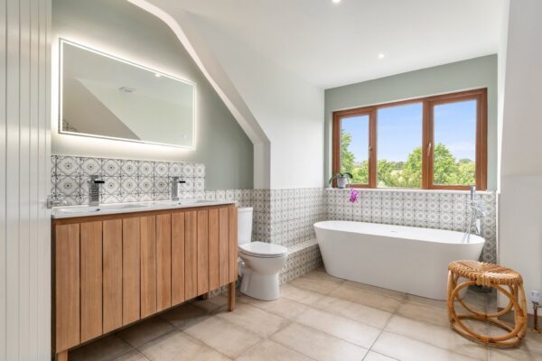Milford Haven, SA73 3QH