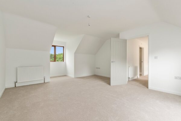 Milford Haven, SA73 3QH