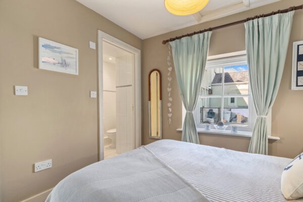 Hamilton Terrace, Milford Haven, SA73 3JJ