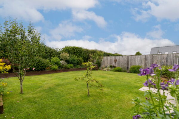 Pludds Meadow, Carmarthen, SA33 4UJ