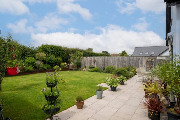 Pludds Meadow, Carmarthen, SA33 4UJ