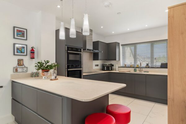 Pludds Meadow, Carmarthen, SA33 4UJ
