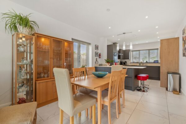 Pludds Meadow, Carmarthen, SA33 4UJ