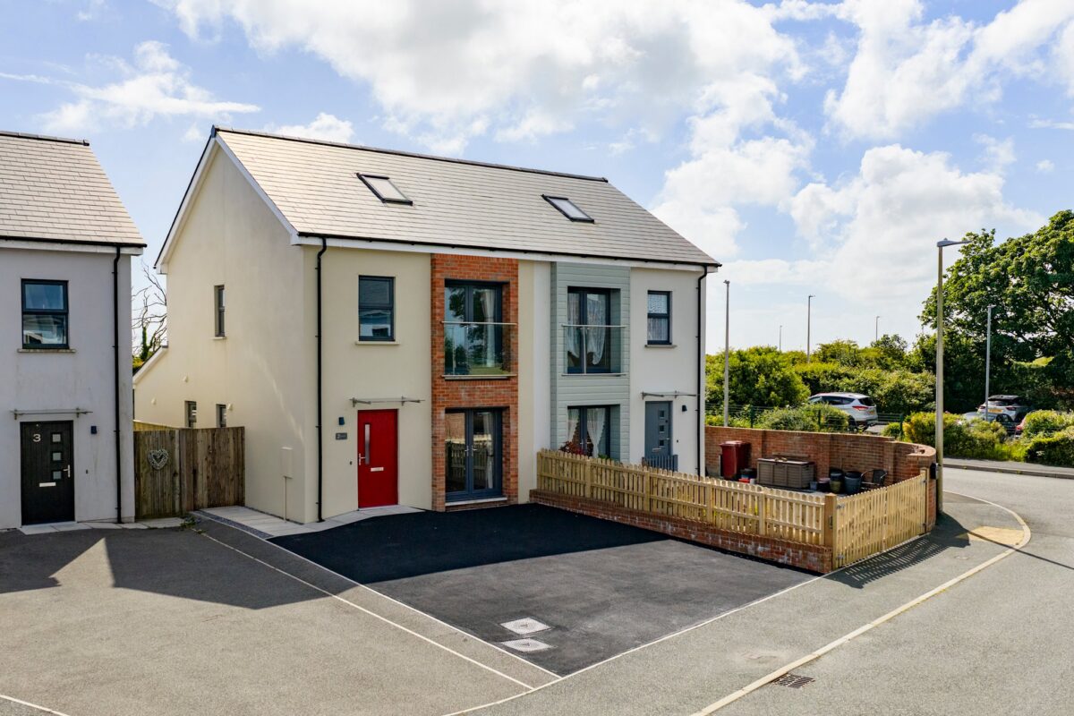 Hayston View, Haverfordwest, SA62 3AQ