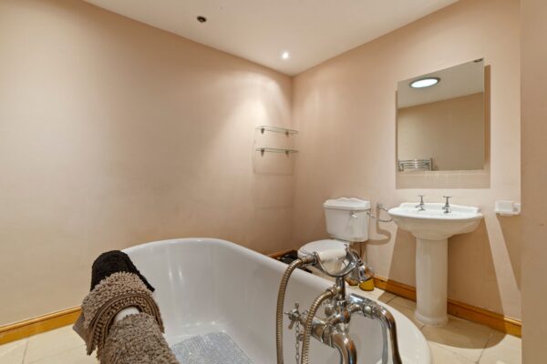 Stranraer Road, Pembroke Dock, SA72 6SB