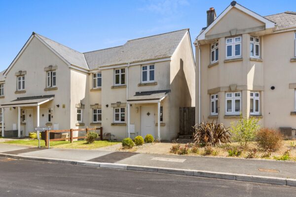Green Lane, Haverfordwest, SA62 3QH