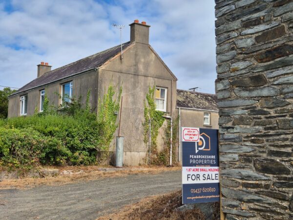 Crowhill, Haverfordwest, SA62 6HT