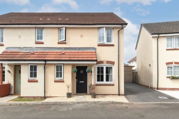 Belfrey Close, Milford Haven, SA73 3SE