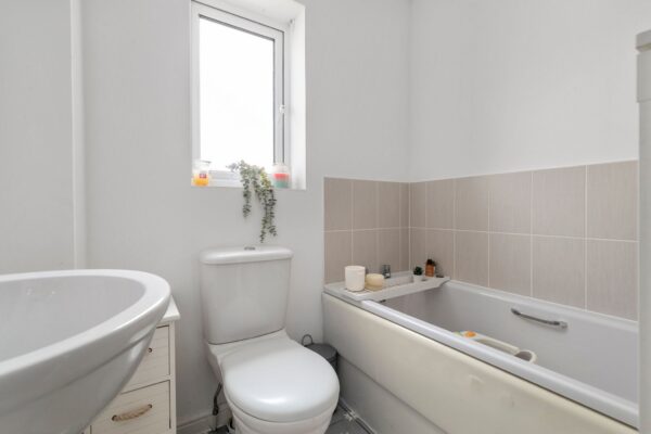 Belfrey Close, Milford Haven, SA73 3SE