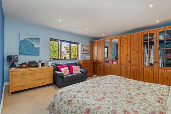 Valley Road, Saundersfoot, SA69 9BP