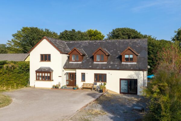 Valley Road, Saundersfoot, SA69 9BP