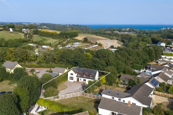 Valley Road, Saundersfoot, SA69 9BP