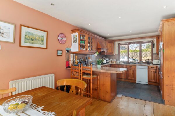 Valley Road, Saundersfoot, SA69 9BP