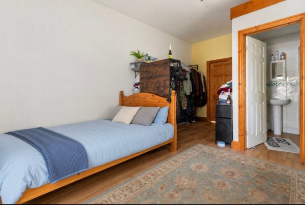 Valley Road, Saundersfoot, SA69 9BP