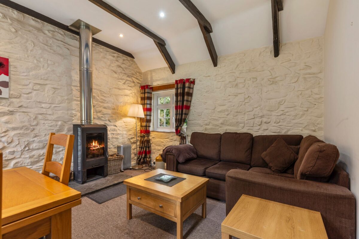 Ivy Court, Llysyfran, SA63 4RS
