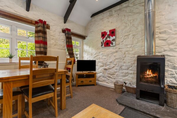 Ivy Court, Llysyfran, SA63 4RS