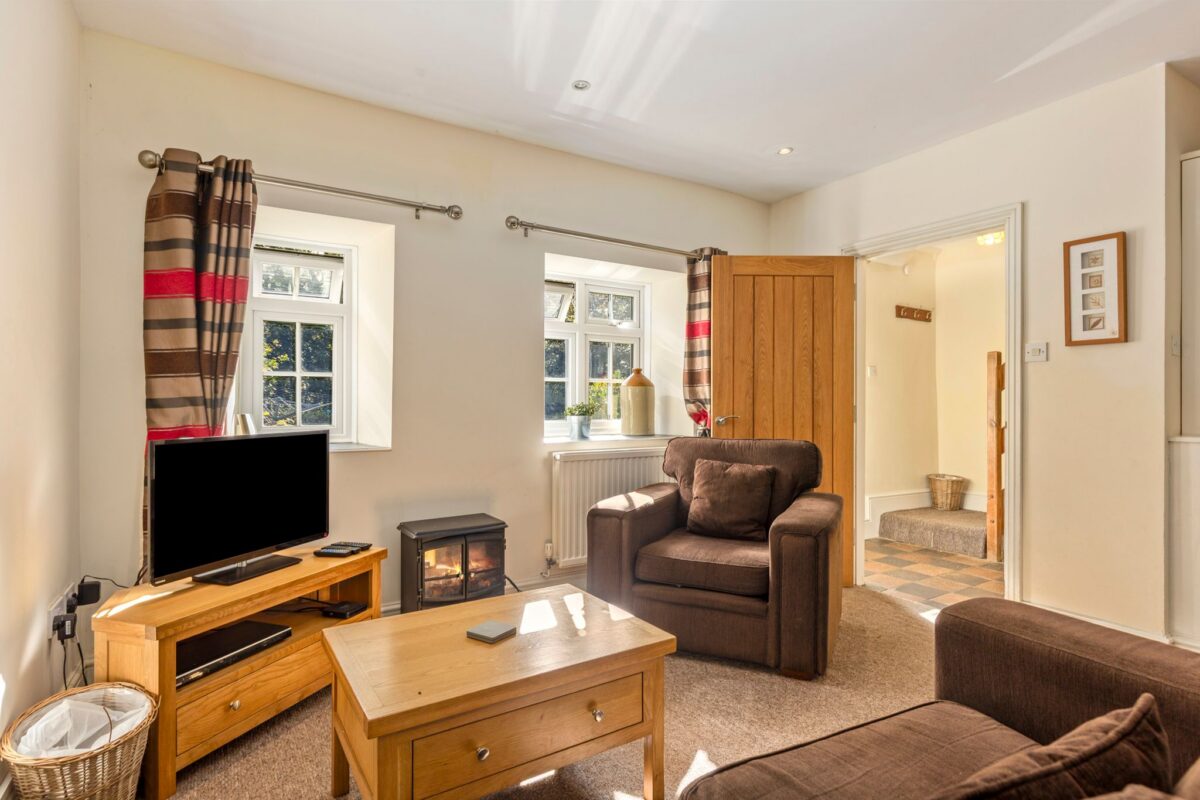 Ivy Court, Llysyfran, SA63 4RS