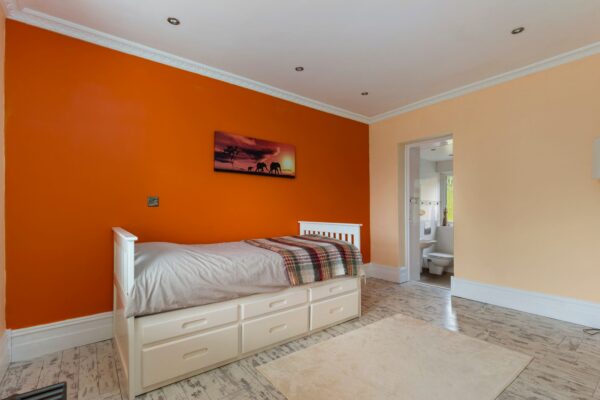 Narberth Road, Tenby, SA70 8TH