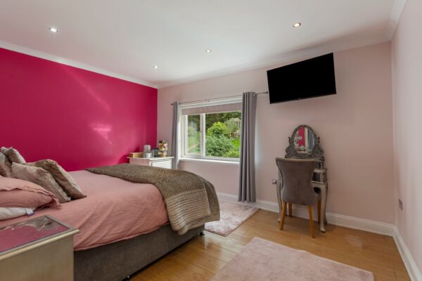 Narberth Road, Tenby, SA70 8TH