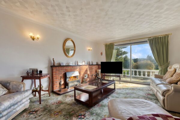 Uzmaston, Haverfordwest, SA61 1UT