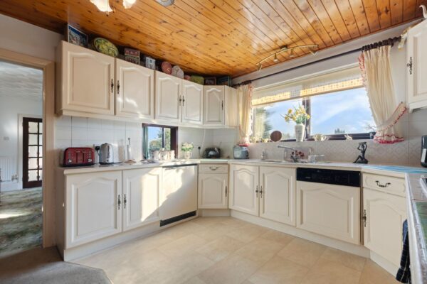 Uzmaston, Haverfordwest, SA61 1UT