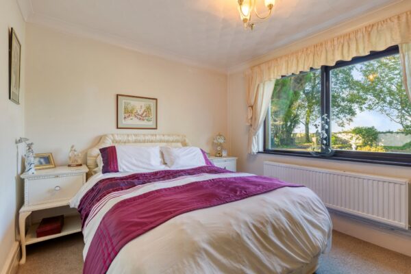 Uzmaston, Haverfordwest, SA61 1UT
