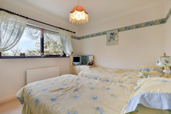 Uzmaston, Haverfordwest, SA61 1UT