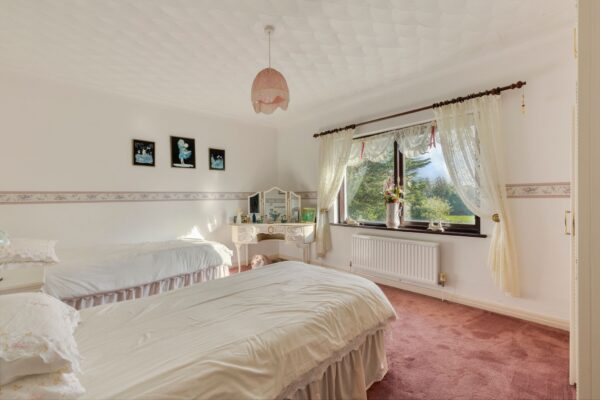 Uzmaston, Haverfordwest, SA61 1UT